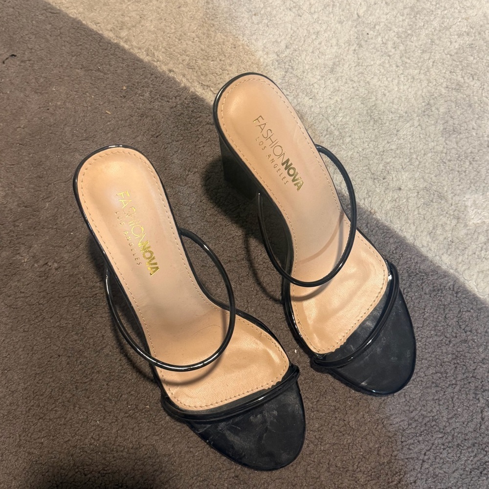 Fashion Nova Black Double-Strap Slide Heels